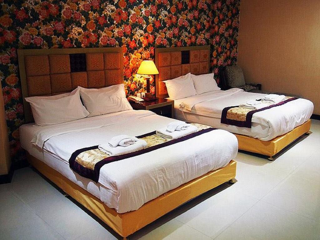 The Privi Suites Патая Екстериор снимка