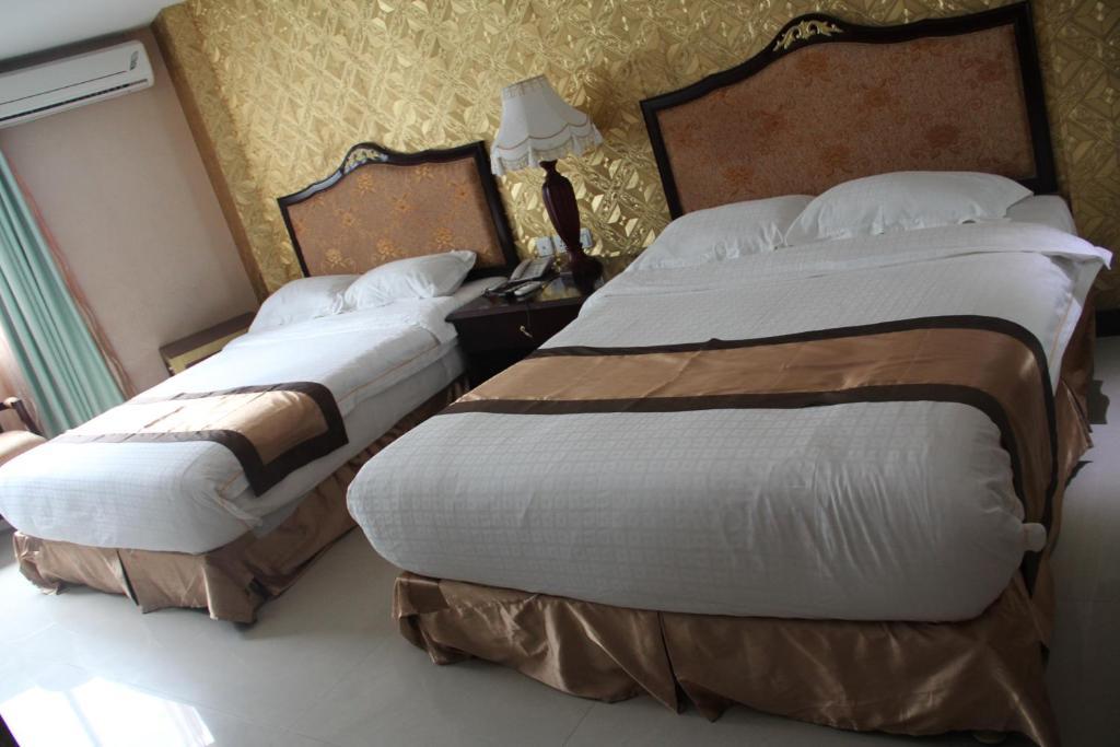 The Privi Suites Патая Екстериор снимка
