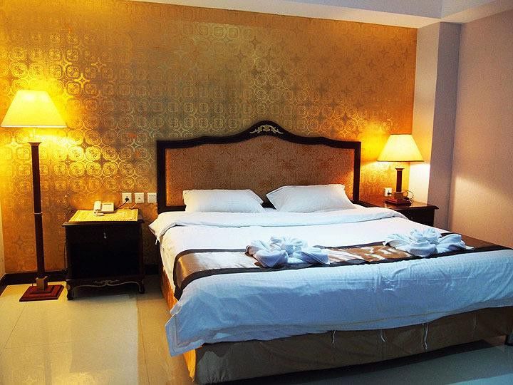 The Privi Suites Патая Екстериор снимка