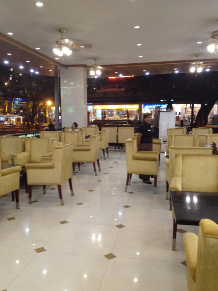 The Privi Suites Патая Екстериор снимка