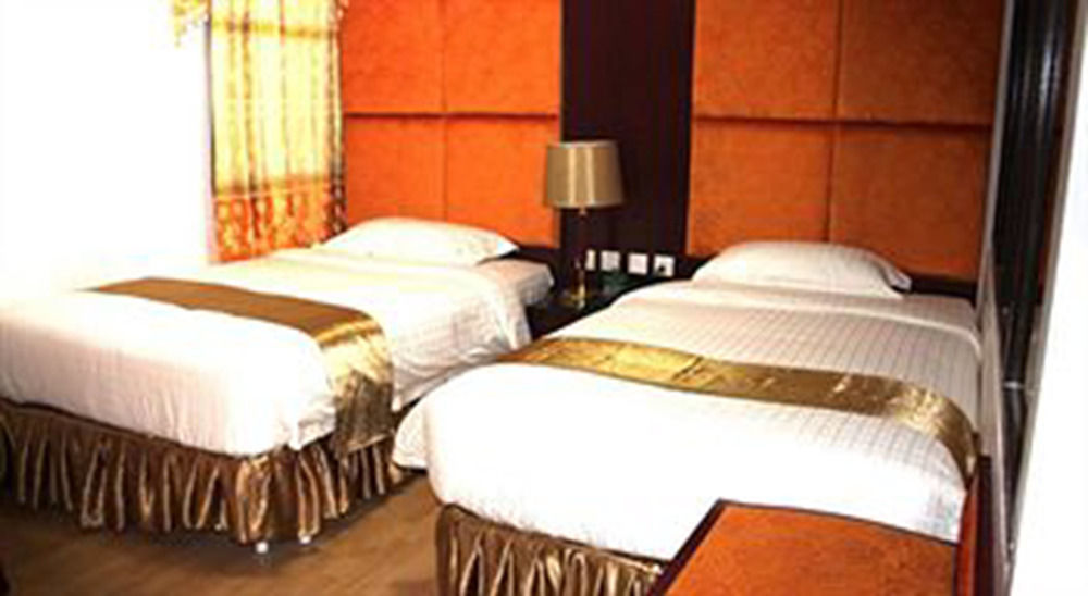 The Privi Suites Патая Екстериор снимка