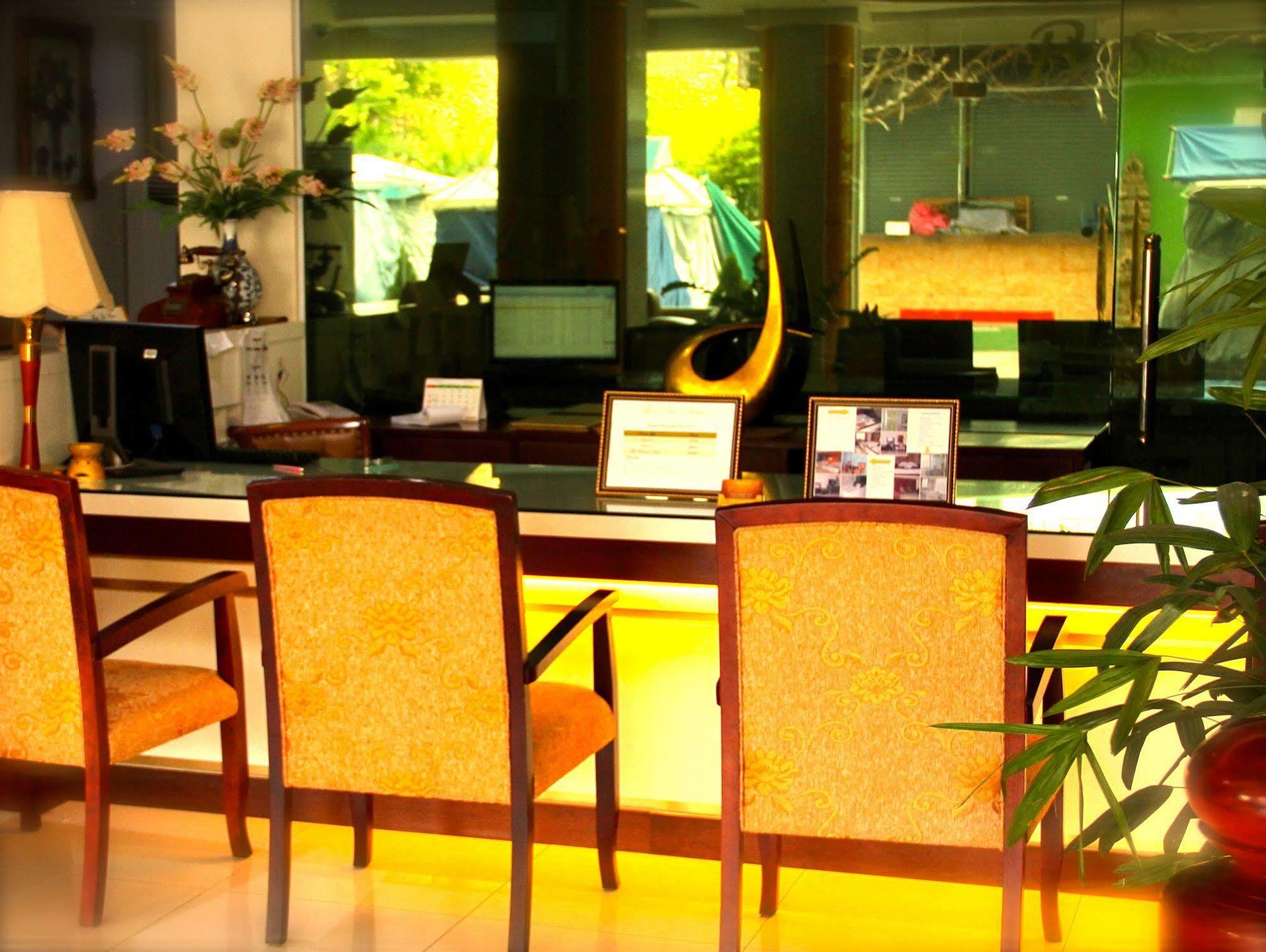 The Privi Suites Патая Екстериор снимка